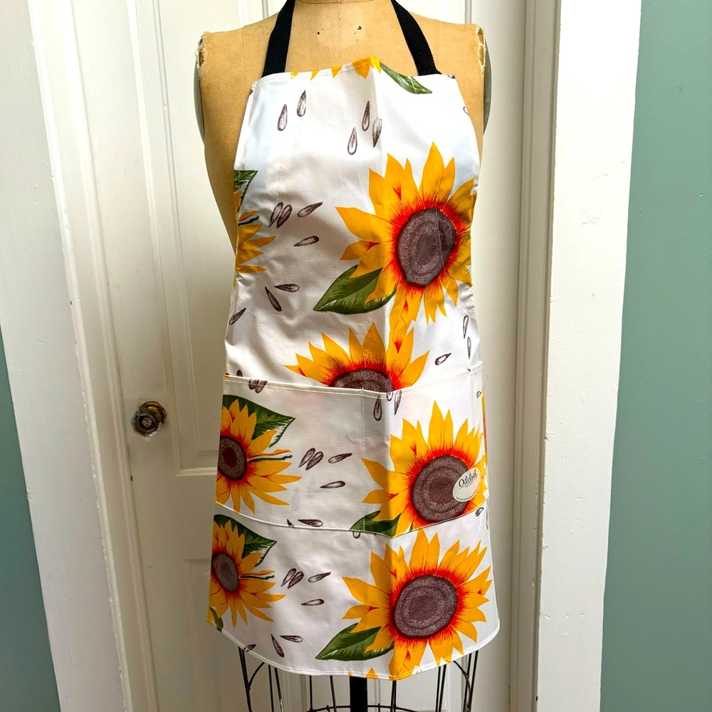 Oilcloth White And Yellow Sunflower Floral Print Apron